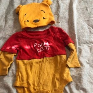 Winnie the Pooh set.